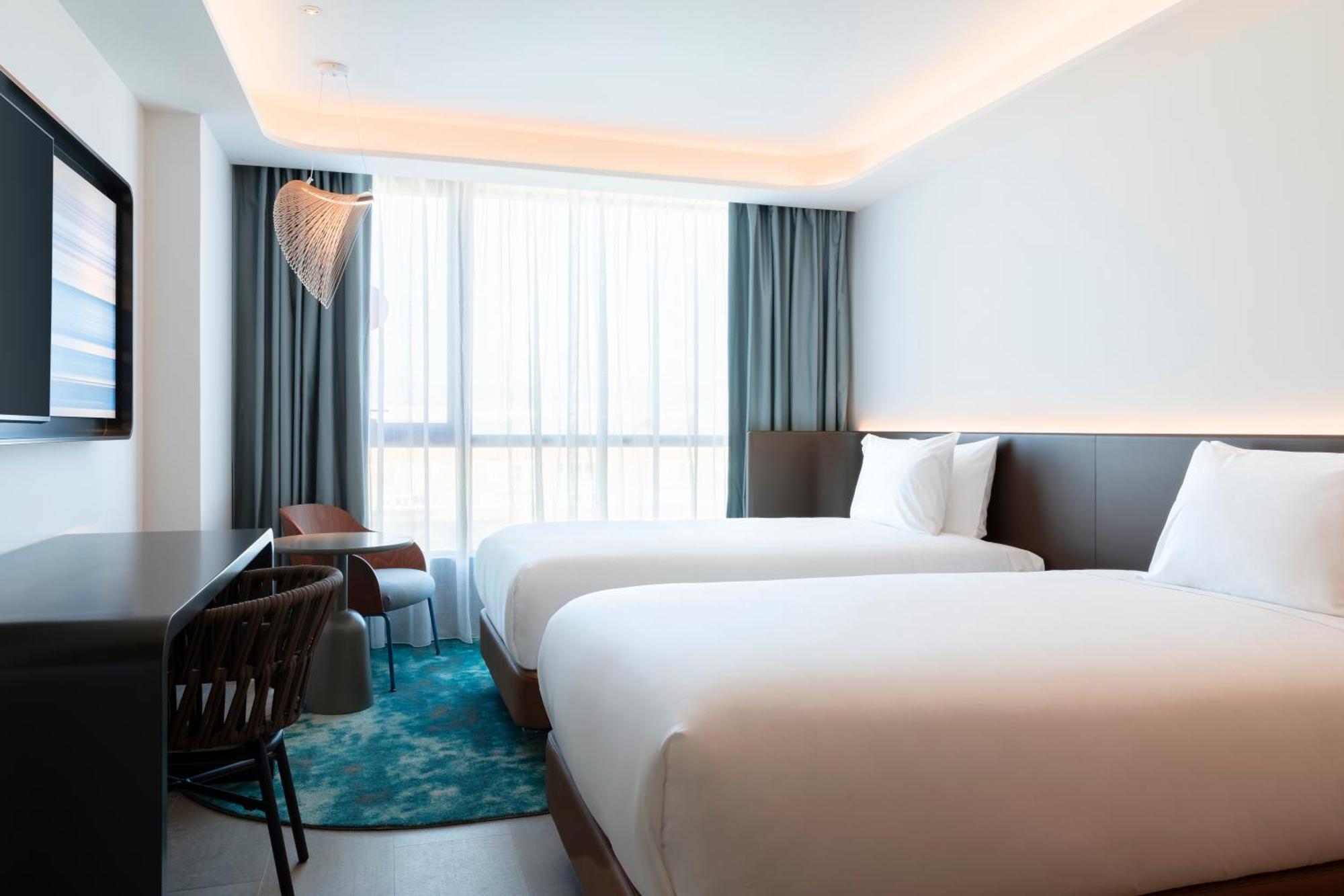 Labtwentytwo Barcelona, A Tribute Portfolio Hotel By Marriott Екстериор снимка