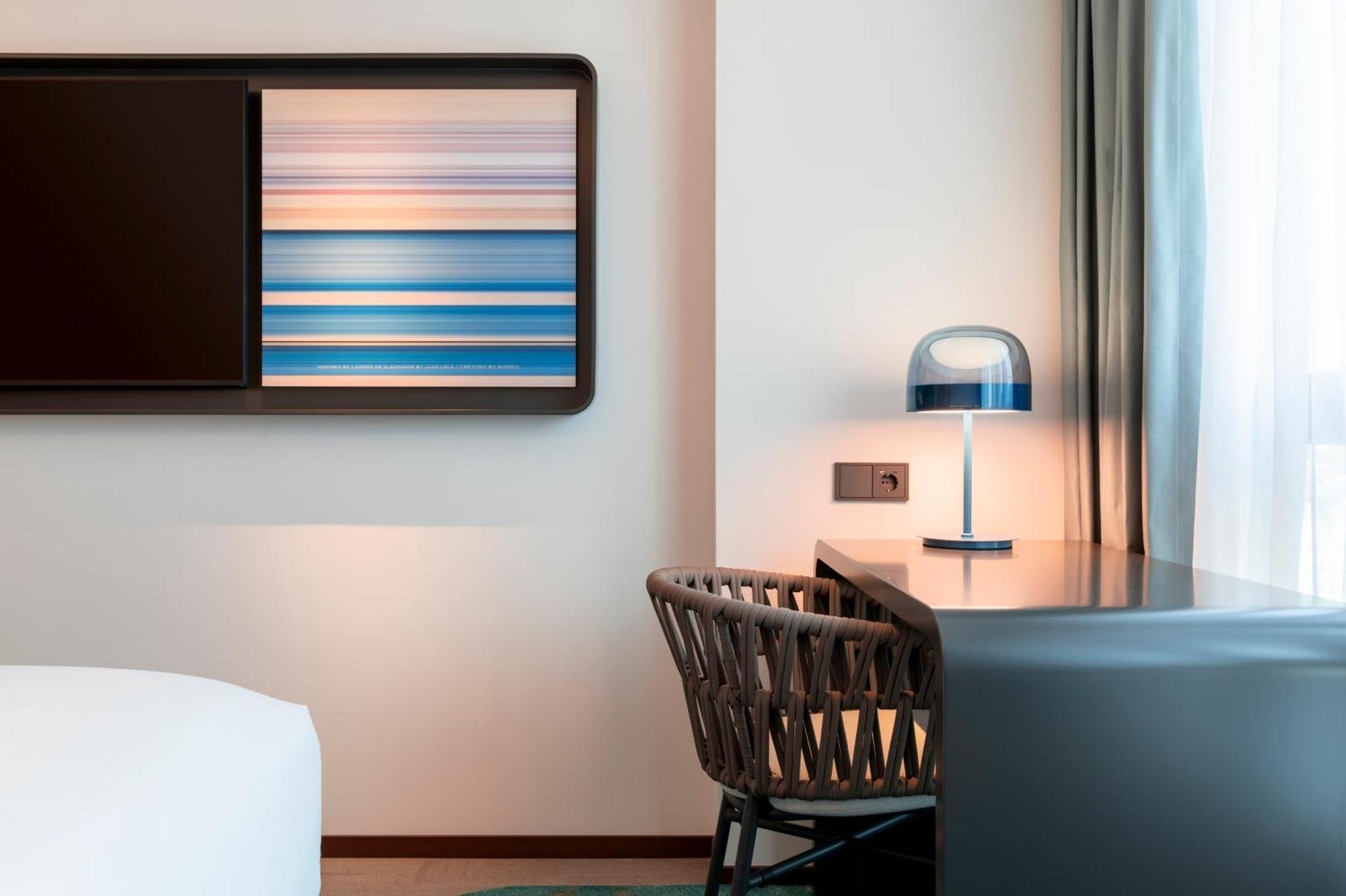 Labtwentytwo Barcelona, A Tribute Portfolio Hotel By Marriott Екстериор снимка