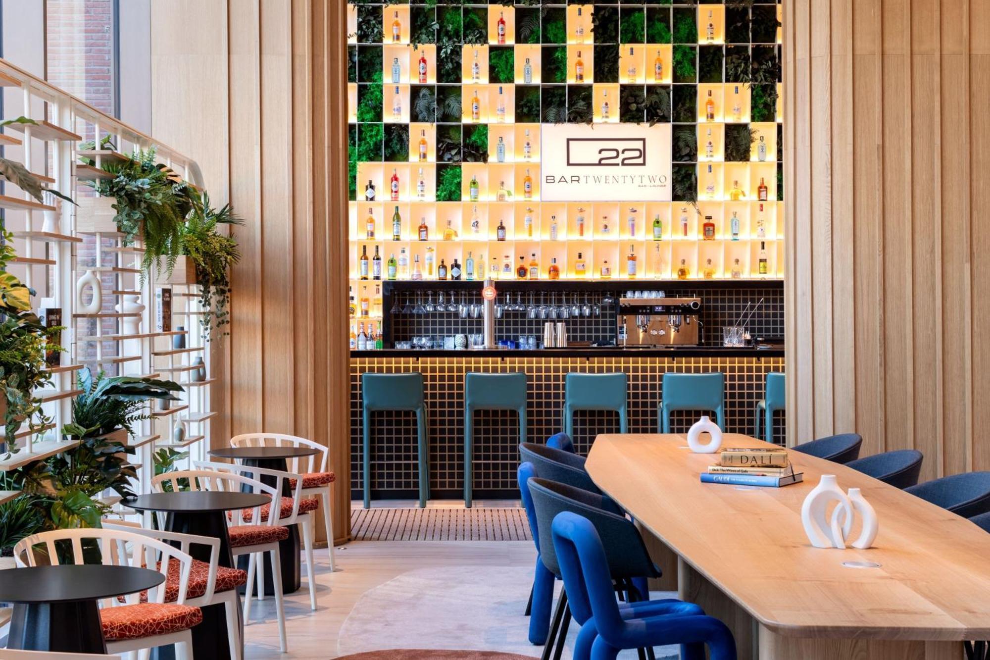 Labtwentytwo Barcelona, A Tribute Portfolio Hotel By Marriott Екстериор снимка