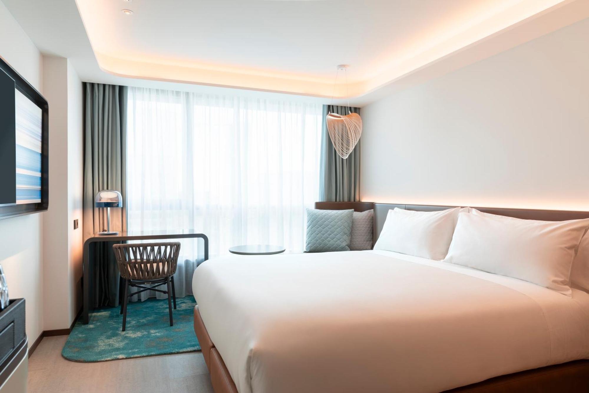 Labtwentytwo Barcelona, A Tribute Portfolio Hotel By Marriott Екстериор снимка
