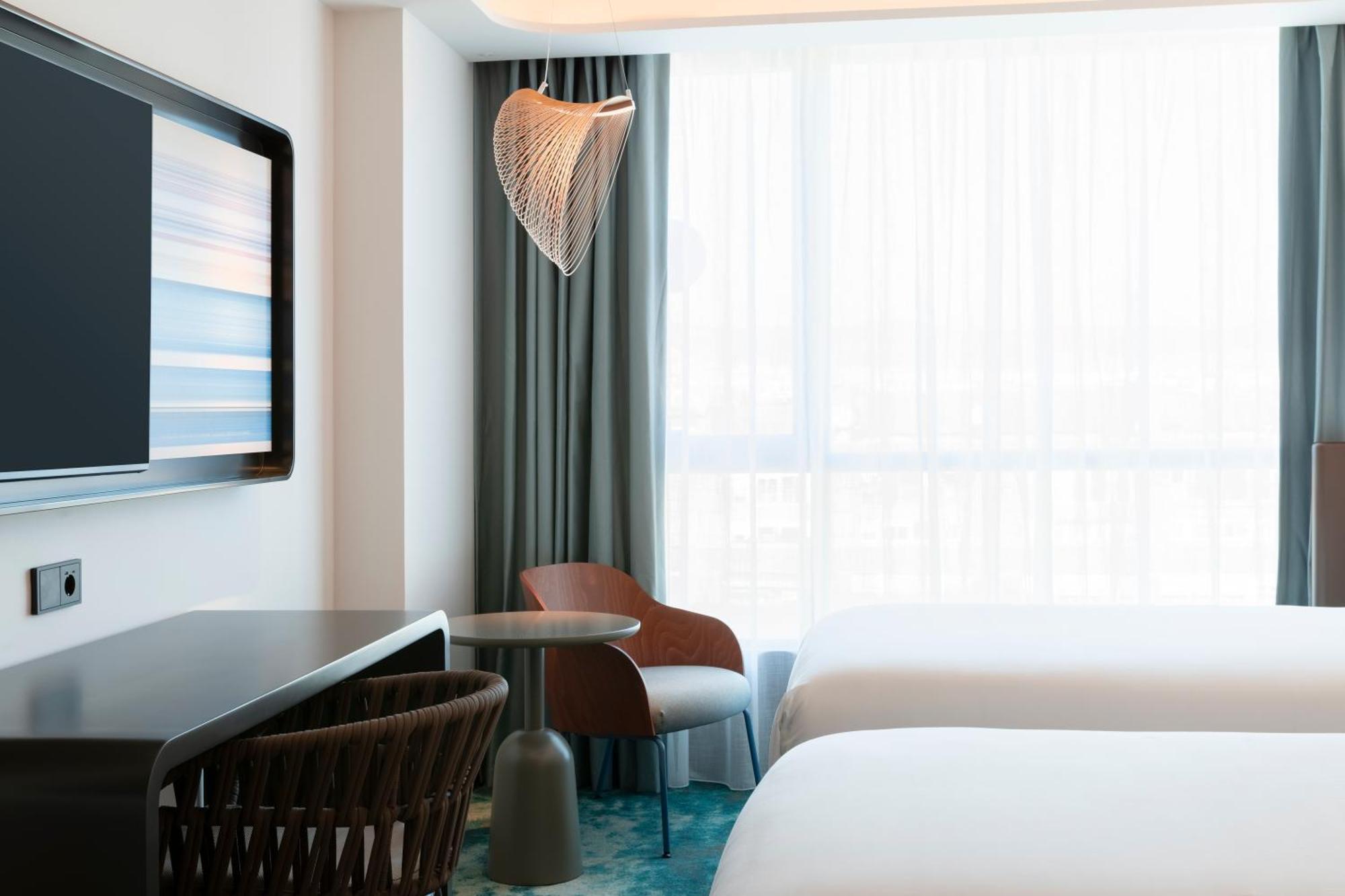 Labtwentytwo Barcelona, A Tribute Portfolio Hotel By Marriott Екстериор снимка