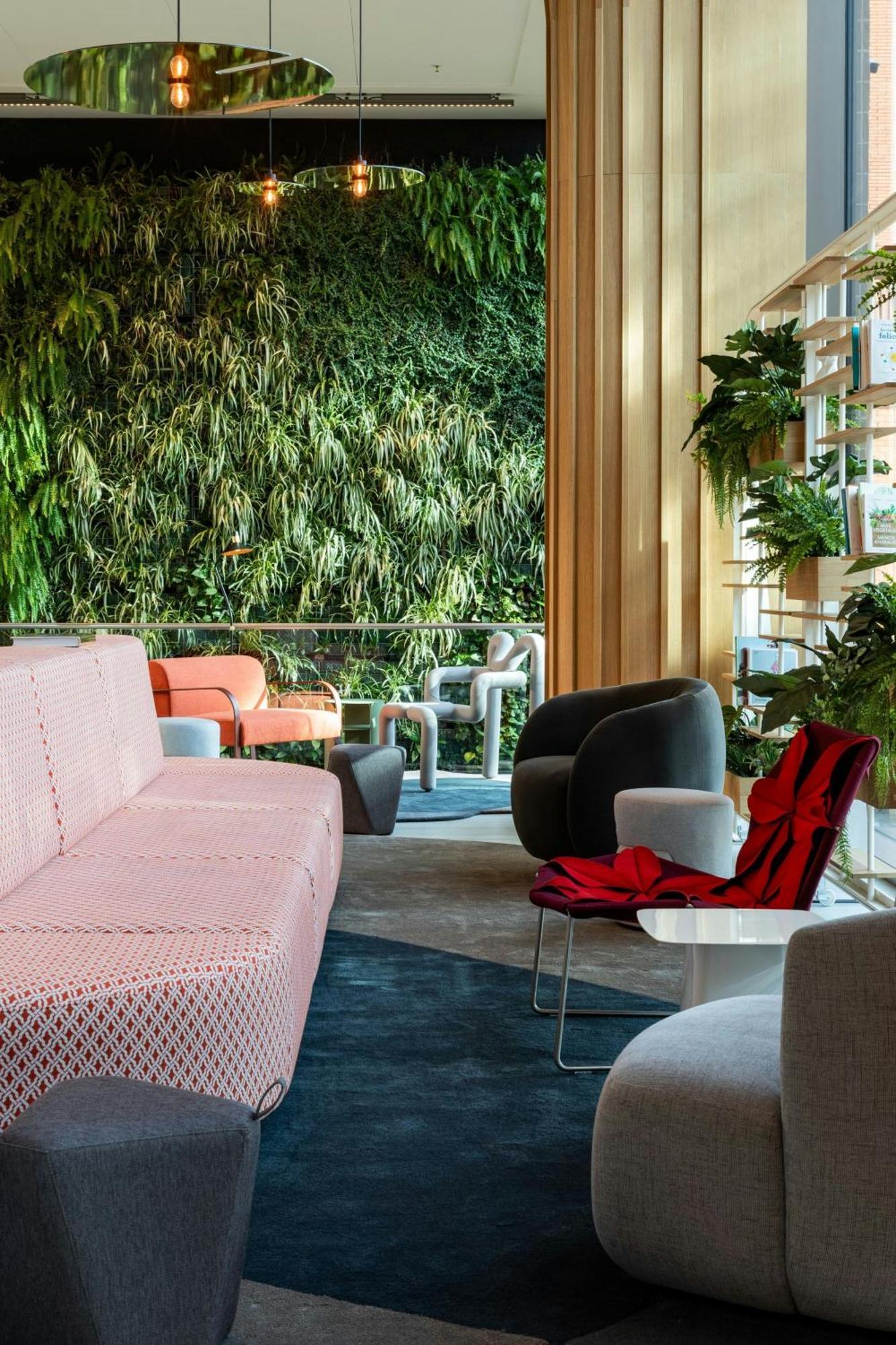 Labtwentytwo Barcelona, A Tribute Portfolio Hotel By Marriott Екстериор снимка